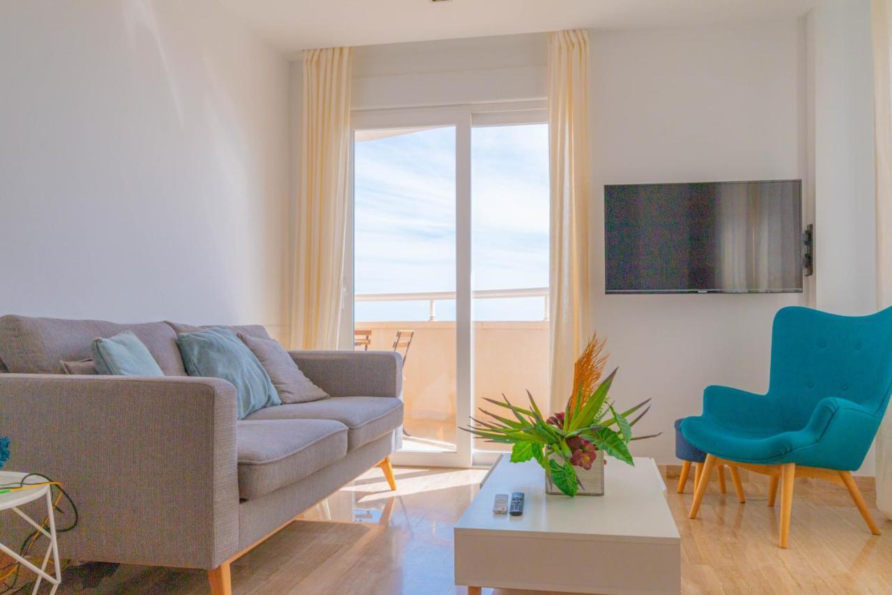 Lovely Apartment Beach Front & Pool Кампелло Экстерьер фото